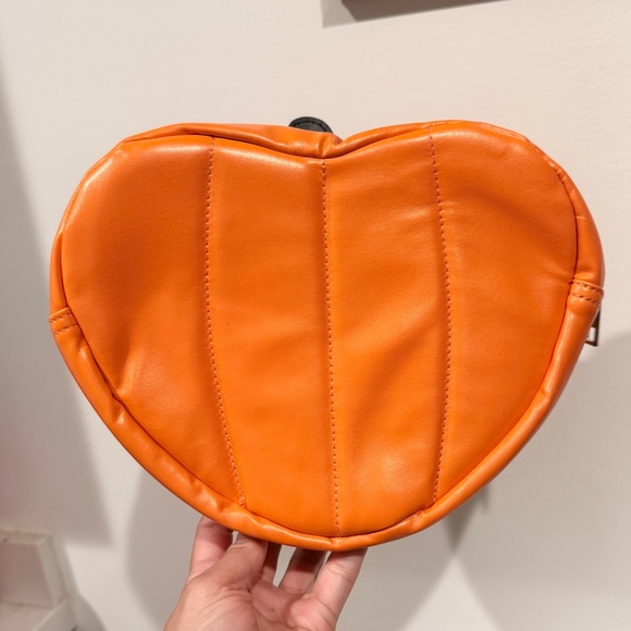 Orange Pumpkin heart travel makeup Bag - Picture 2 of 5